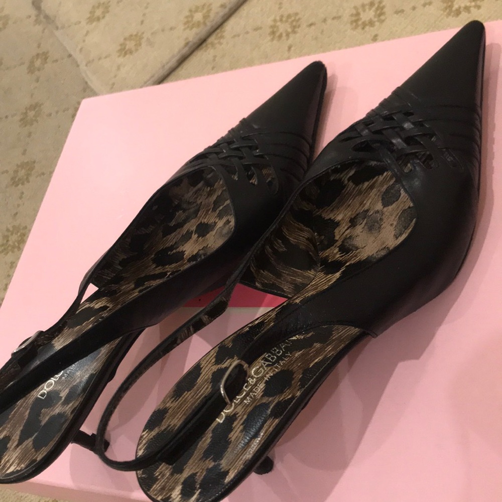 Kitten heel sling backs